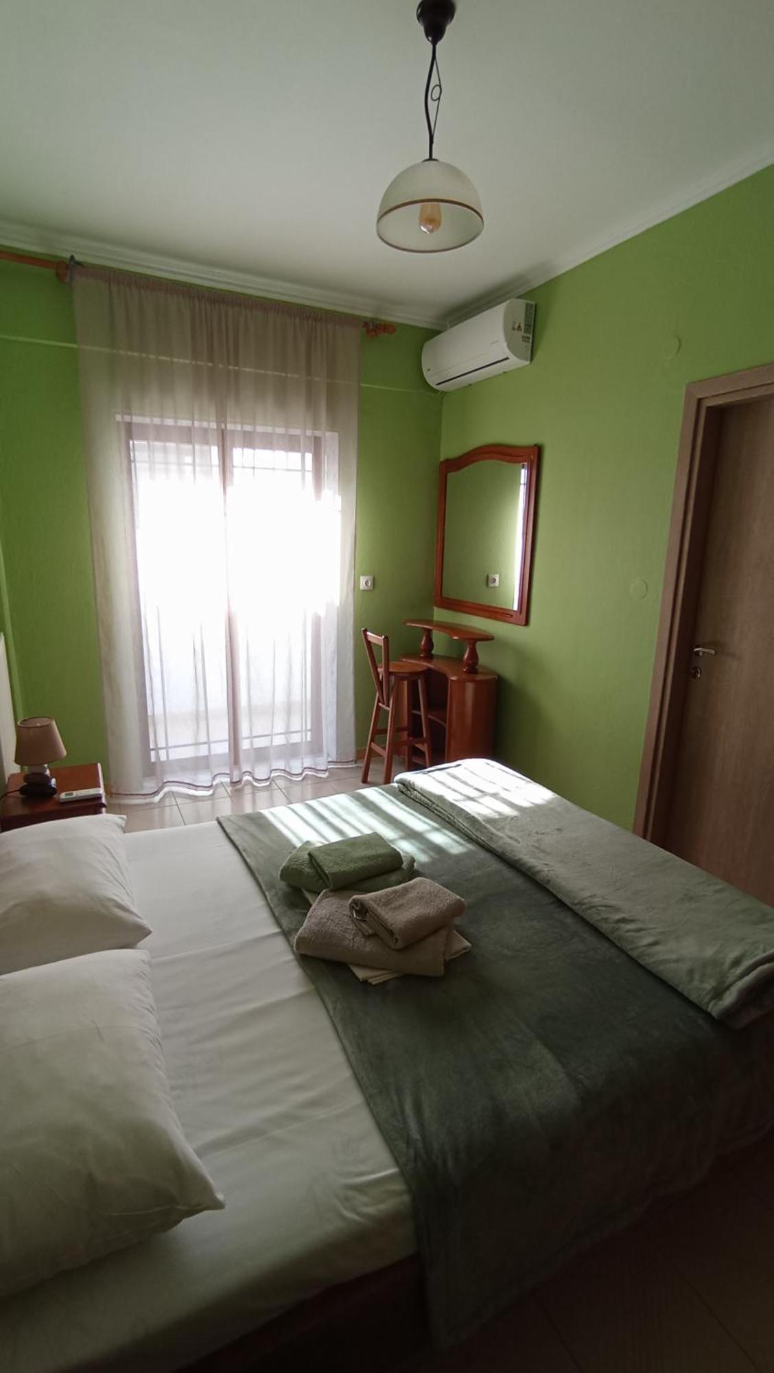 Apartment House Eugenia *